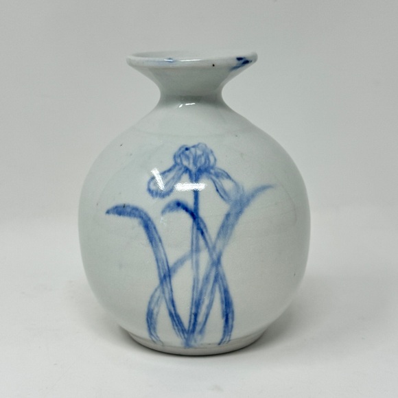 Vintage Other - Vintage Chinoiserie Porcelain Flower Vase